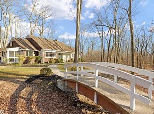 19 Old Orchard Rd, Morristown, NJ 07960