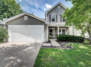 1513 Strawberry Glen Ct, Ballwin, MO