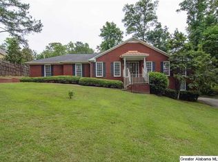 2637 Dolly Ridge Rd, Vestavia, AL 35243