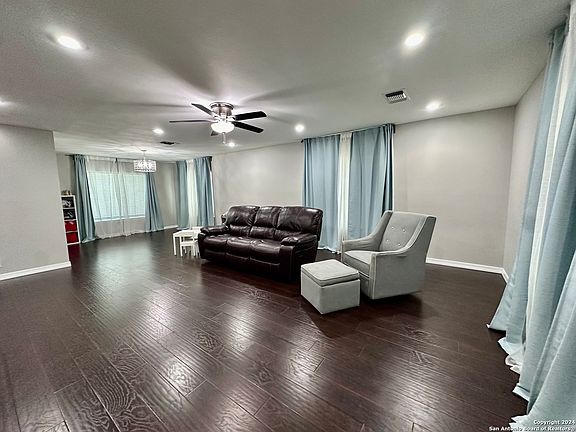 5th image of 11518 MONTAUK