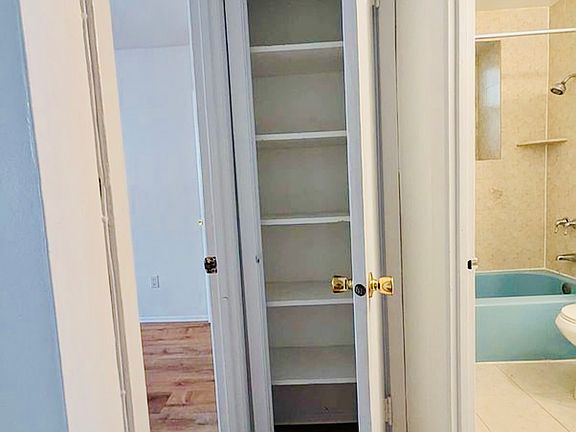 4th image of 48-02 59th St #2