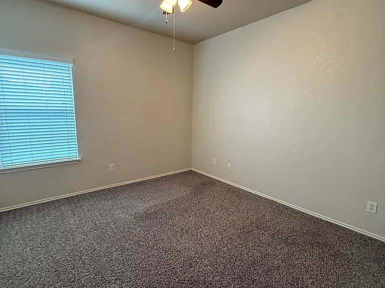 1141 Kite Cor — Photo 12