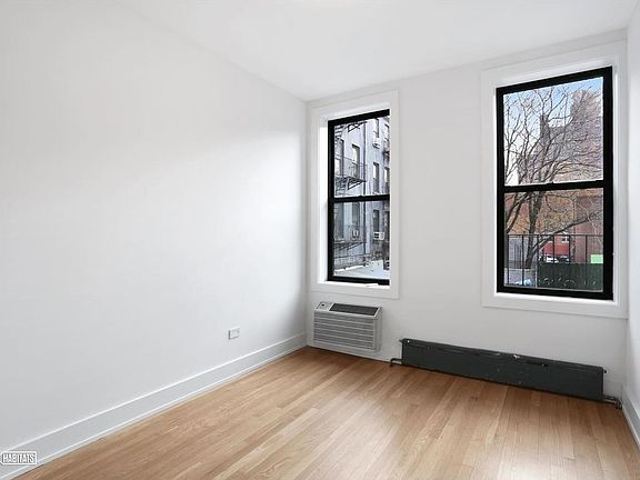 2nd image of 252 E 110th St APT 3R