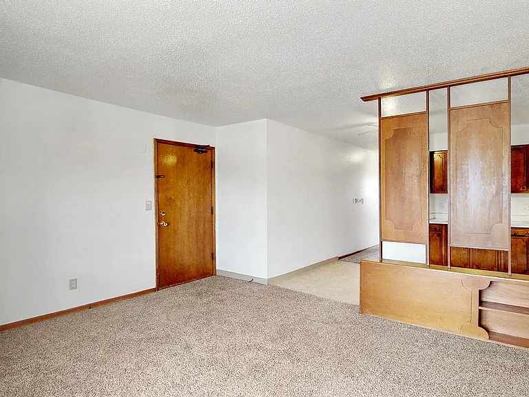 Plaza Manor — Photo 67