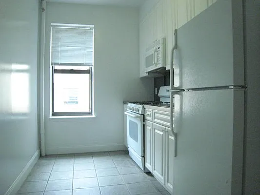 Rented by Cooper & Cooper Real Estate | media 13