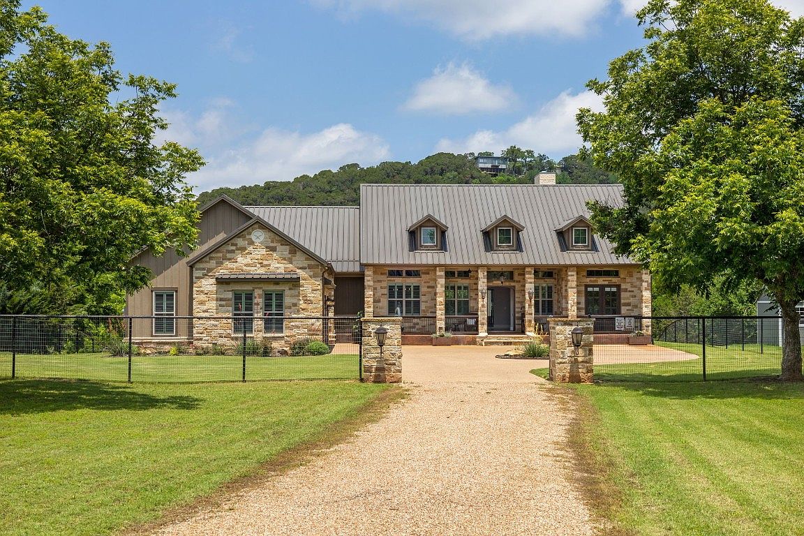 11016 Orchards Blvd, Cleburne, TX 76033 MLS 20460802 Zillow