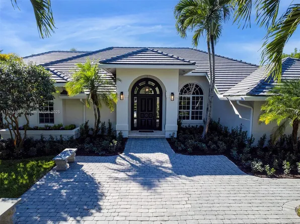 7675 Steeplechase Dr, Palm Beach Gardens, FL 33418