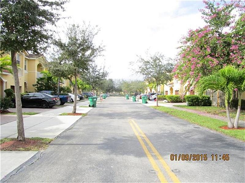 2nd image of 14934 SW 9th Way