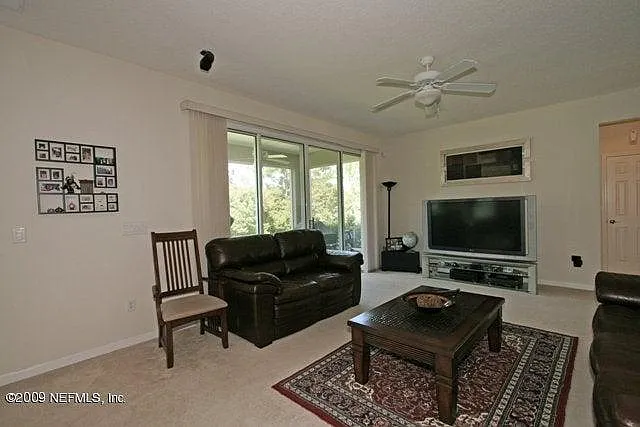 3914 Highgate Ct — Photo 6