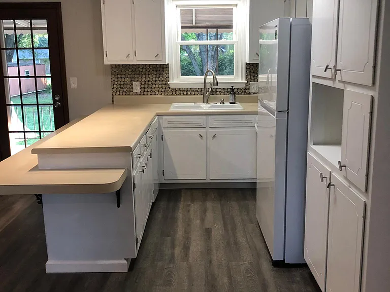 706 Taylors Rd — Photo 5