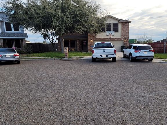 2nd image of 1307 Rio Grande St