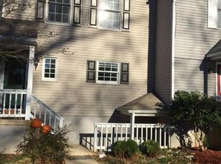 8 Stonewall Ct, Middleburg, VA