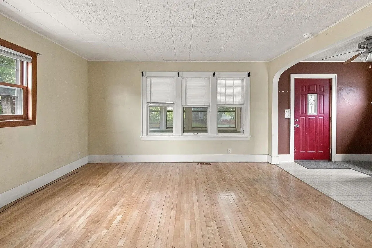 3 bed, 2.0 bath, 1591 sqft, $1,775 — Photo 2