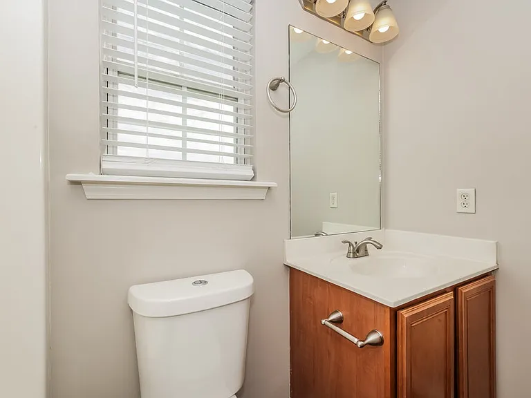 3064 Ace Wintermeyer Dr — Photo 16