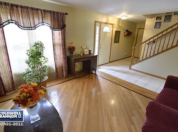 3rd image of 1219 Glen Mor Dr