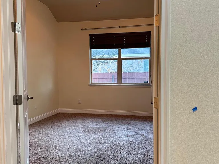 3104 Herrero Path — Photo 10
