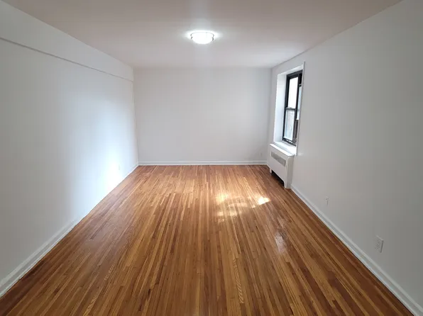 150 W End Ave, Brooklyn, NY