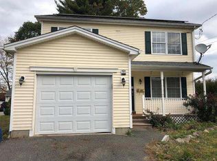 198 Oakville Ave, Waterbury, CT 06708