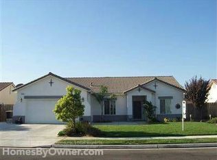 2749 14th St, Sanger, CA