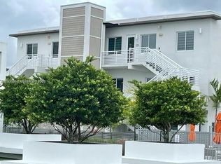 6453 NW 102nd Path, Miami, FL 33178