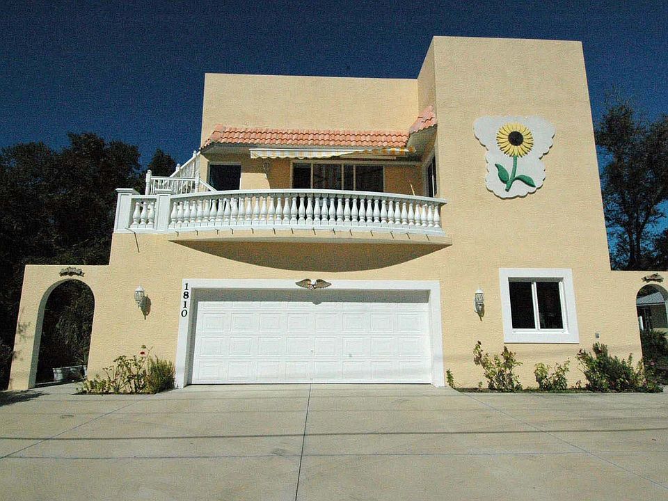 1810 Manasota Beach Rd