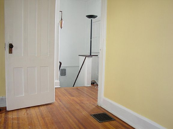 Bedroom entrance from 3rd floor landing