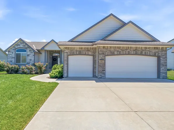 1021 W Ledgestone St, Andover, KS 67002