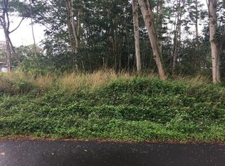 27 Avenue, Keaau, HI 96749
