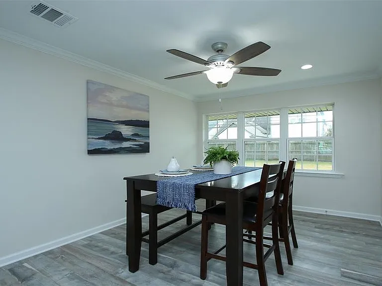 8741 Blankenship Dr — Photo 12
