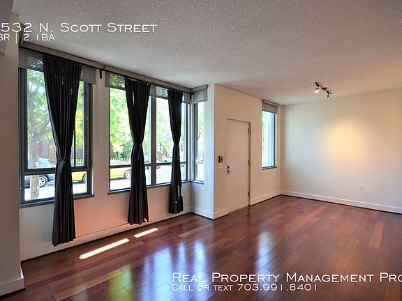 2nd image of 1532 N Scott St