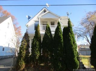 90 Heath St, Hartford, CT 06106