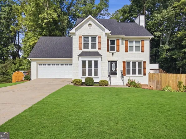 2970 Waverly Place Dr, Dacula, GA 30019