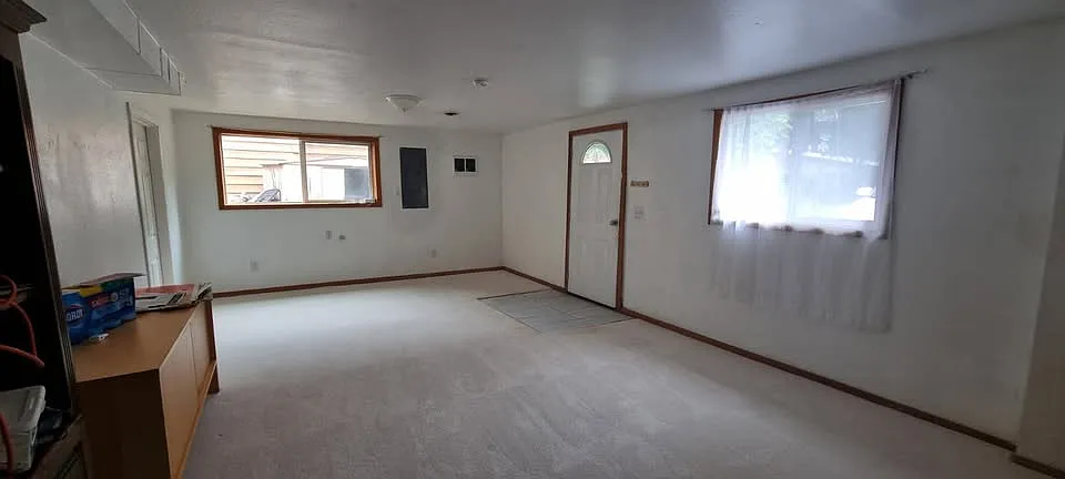 2 bed, 1000 sqft, $1,650 — Photo 2