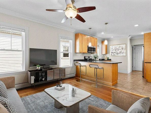 13 Woodlawn St #1