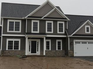 253 Collamer Rd, Parma, NY 14468