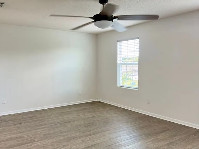101 Cedar Breeze Dr — Photo 15