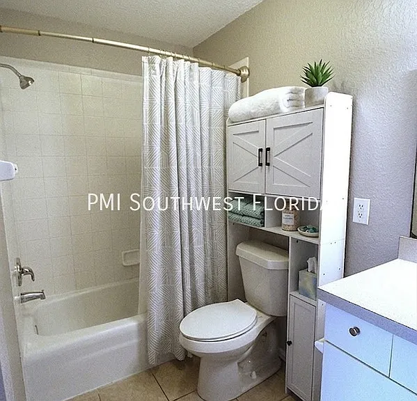 5310 26th St W #405 — Photo 8