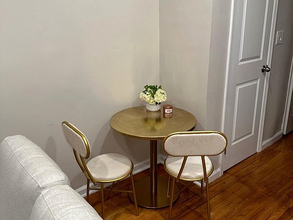 5th image of 118 W 3rd St APT 3