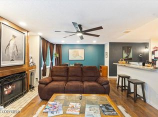 107 Sweetgale Ct #107, Anchorage, AK 99518