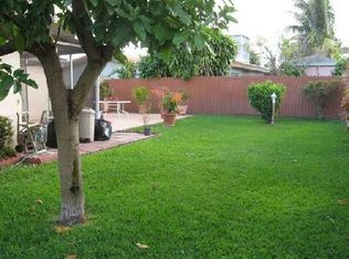 4610 SW 94th Ave, Miami, FL 33165