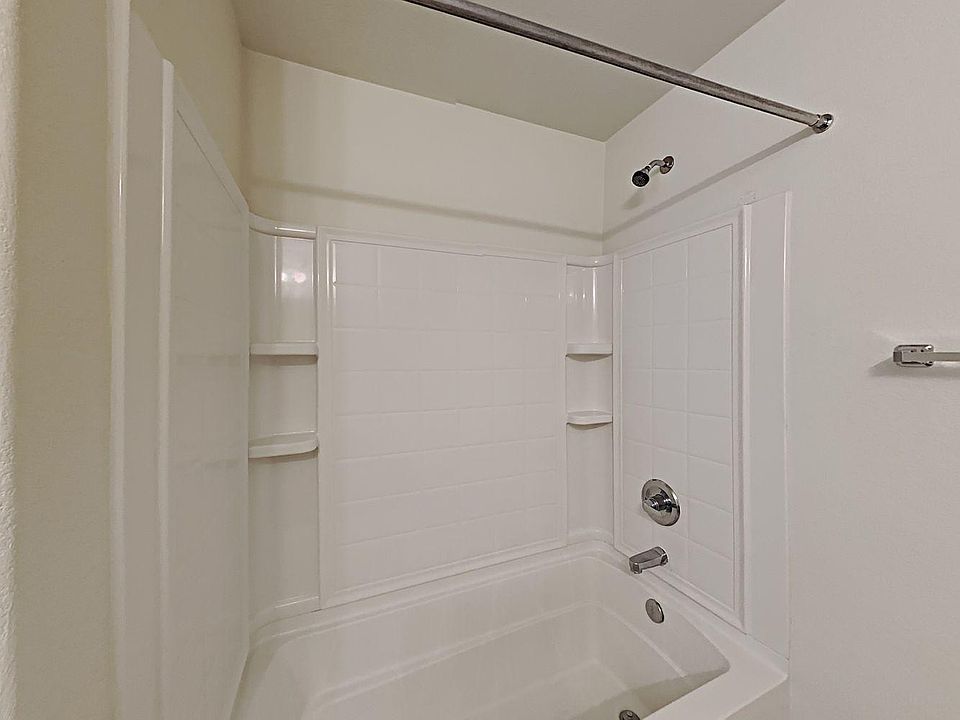 1st image of 18546 W Mariposa Dr #2