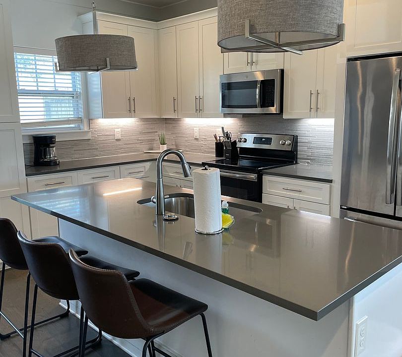 1st image of 6511 Robertson Ave APT 1