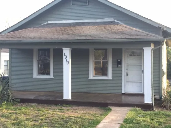 1910 Moorman Ave NW, Roanoke, VA 24017