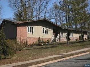 255 Highwood Ave, Tenafly, NJ 07670