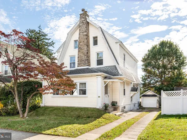 25 Oak Ln, Havertown, PA 19083