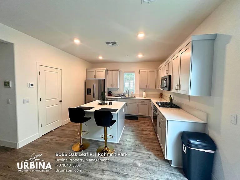 6055 Oak Leaf Pl — Photo 5