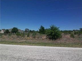 3rd image of 13753 Suzanne Pl