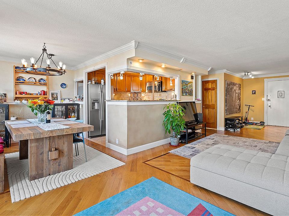 1st image of 11818 Union Tpke APT 15H