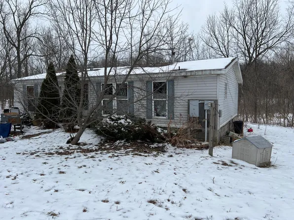 1275 47 1/2 St, Grand Junction, MI 49056