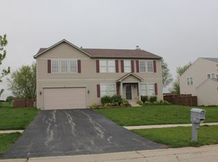 546 Springmeadow Dr, Poplar Grove, IL 61065